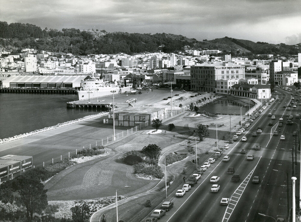 Jervois Quay and Frank Kitts Park