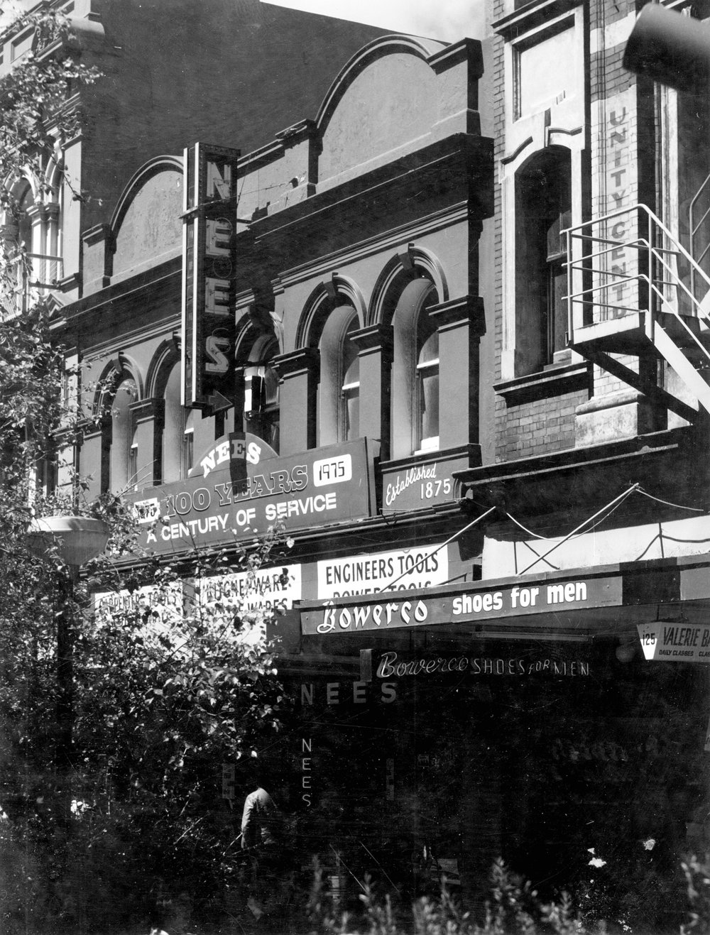 Nees Hardware, 119 - 121 Cuba Street