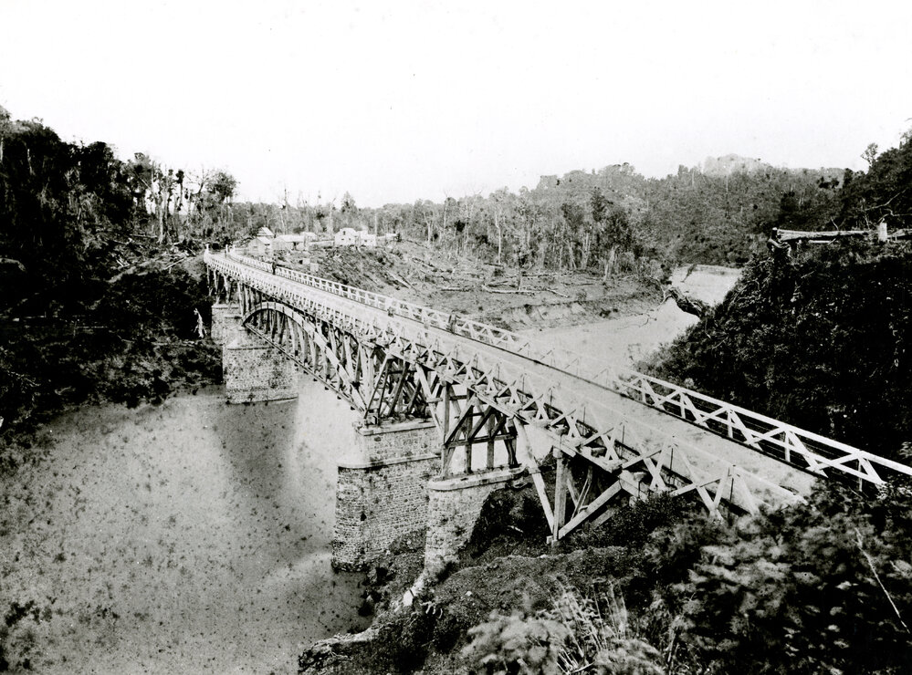 Manawatu Gorge bridge