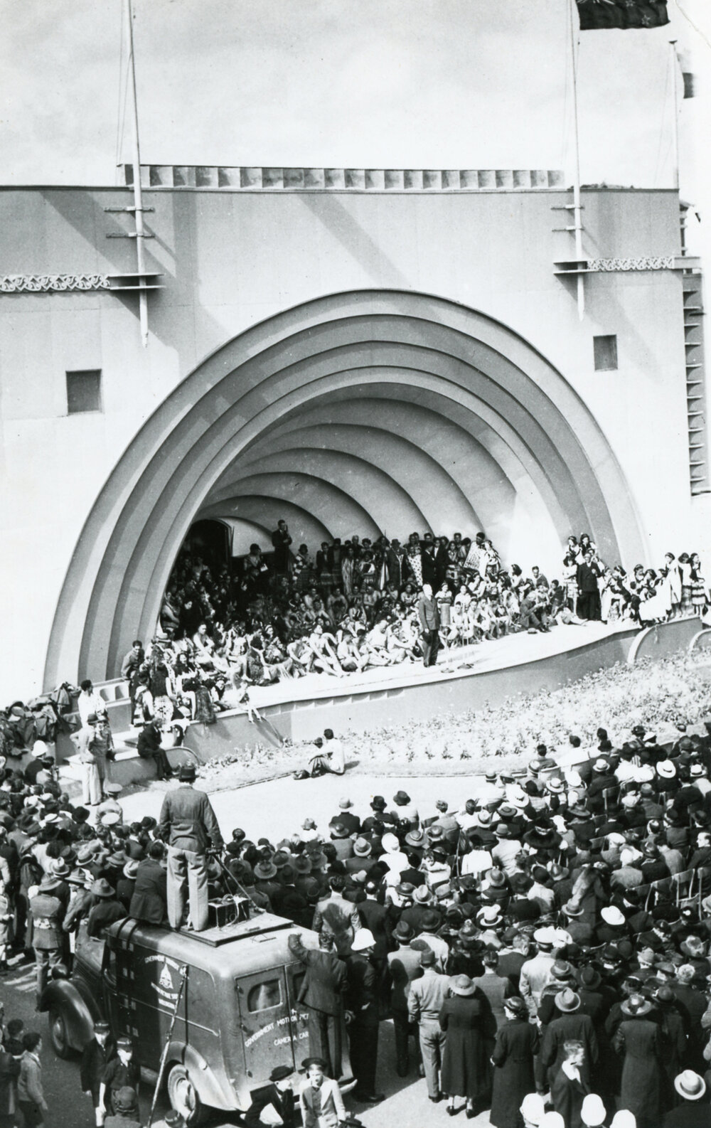 Māori performers at the Centennial Exhibition