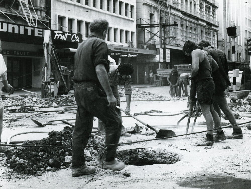 Roadworks on Lambton Quay