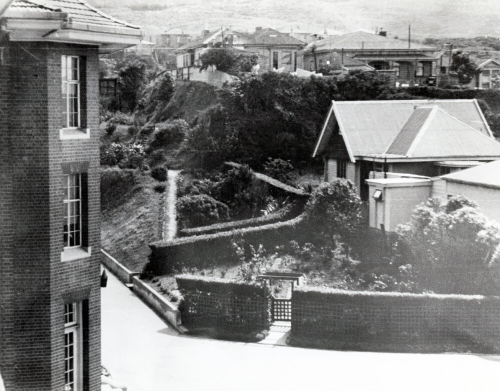 Lewisham Hospital Grounds