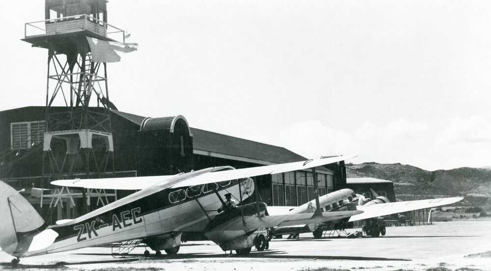 Aircraft at Rongotai Aerodrome