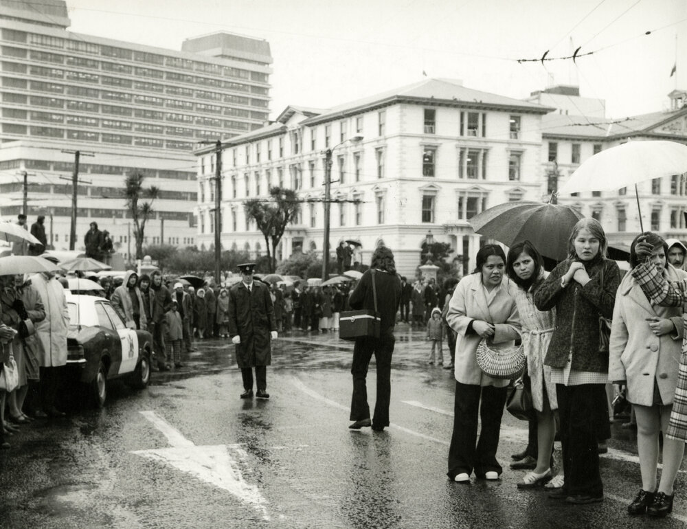 Funeral procession of Norman Kirk