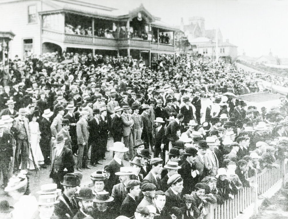 Cricket at the Basin Reserve, 1903