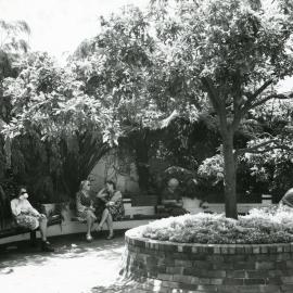 Rotary Garden Court, Mercer Street