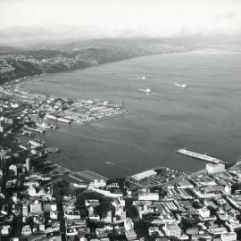 Wellington Harbour, 1980