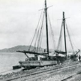 Boat at Kaiwharawhara