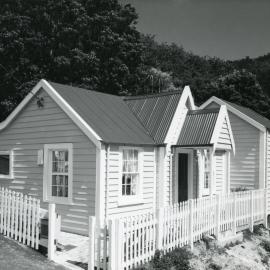 Sexton's Cottage, Bolton Street Cemetery