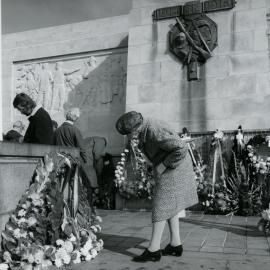 Wellington Cenotaph, Lambton Quay