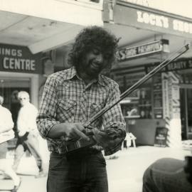 Busking in Cuba Mall