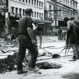 Roadworks on Lambton Quay