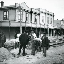 Riddiford Street tram tracks