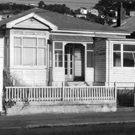 132 Onepu Road, Lyall Bay