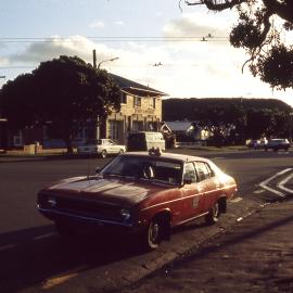 Taxi on Miramar Avenue