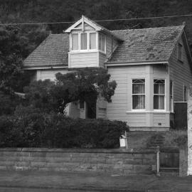 226 Sutherland Road, Lyall Bay