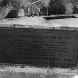 Byrd Memorial, Mount Victoria