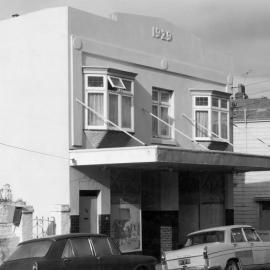 Former shops, 14 Roxburgh Street, Mount Victoria