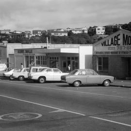 Commercial buildings, Newlands Road
