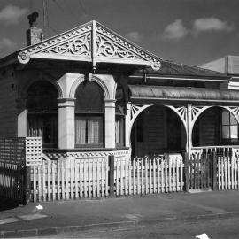 96 Russell Terrace, Newtown