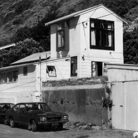 86 Owhiro Bay Parade