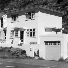 102 Owhiro Bay Parade