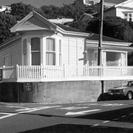 1 The Crescent, Roseneath