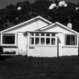 63 Marine Parade, Seatoun