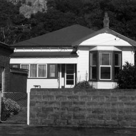83 Marine Parade, Seatoun