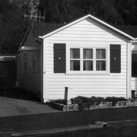 111 Marine Parade, Seatoun