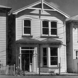 4 Russell Terrace, Newtown