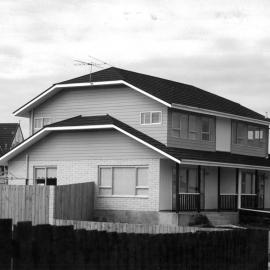 1 Virginia Grove, Brooklyn