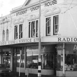 18 - 22 Courtenay Place