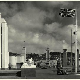 View along Centennial Avenue from the United Kingdom pavilion