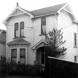 232 Vivian Street