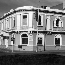 Dominion Tavern, 91 - 93 Tory Street