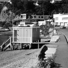 Balaena Bay, Evans Bay Parade