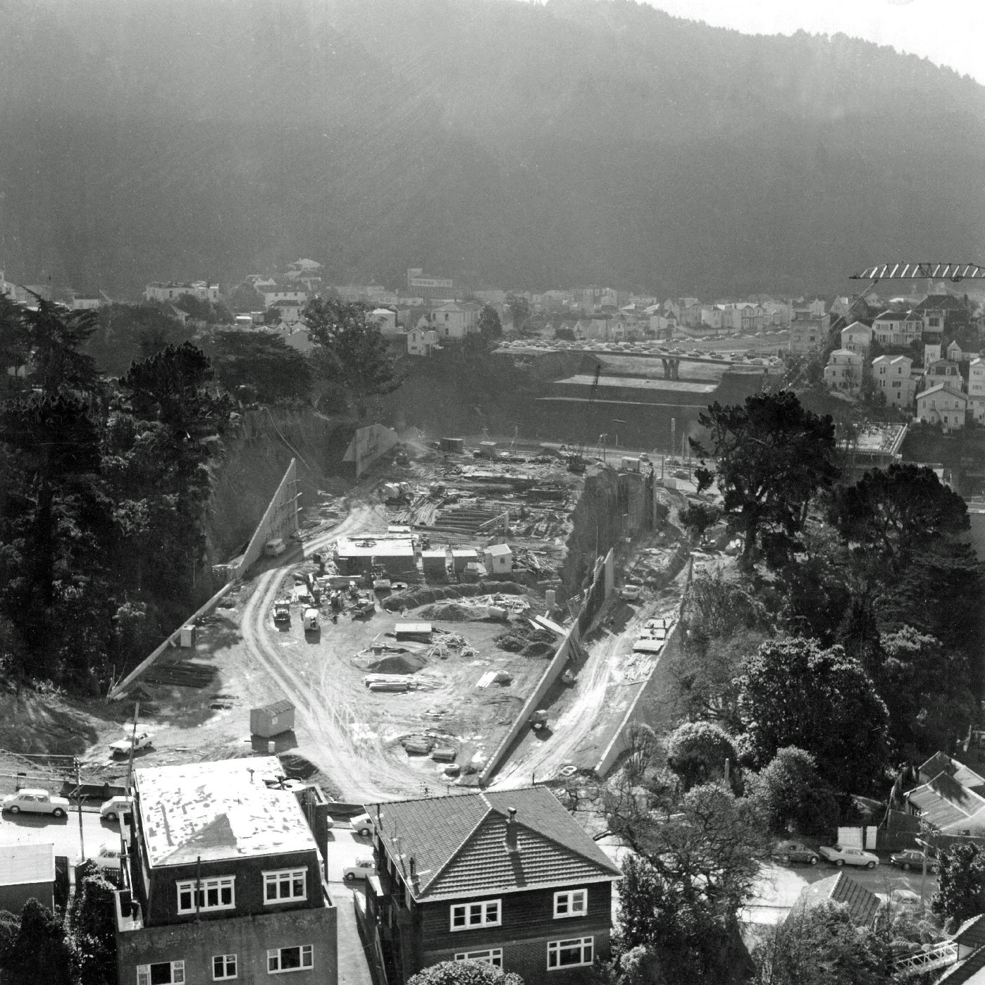 M.O.W Wellington Urban Motorway Construction