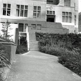 University Grants building, 33 Bowen Street