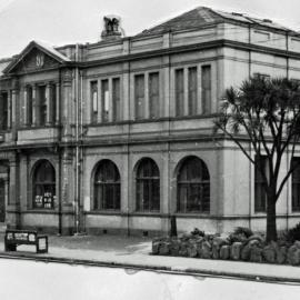 Newtown Library and Municipal Museum