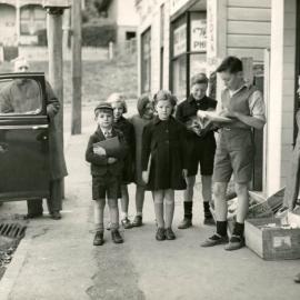 Mobile delivery of library books to children 