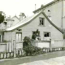 T. W. McKenzie's early house in Ghuznee Street