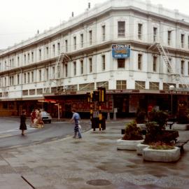 Royal Oak Hotel, corner of Manners and Cuba Streets