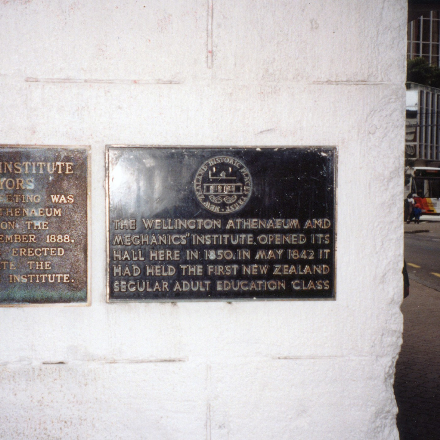 Athenaeum and Mechanics Institute (plaque)