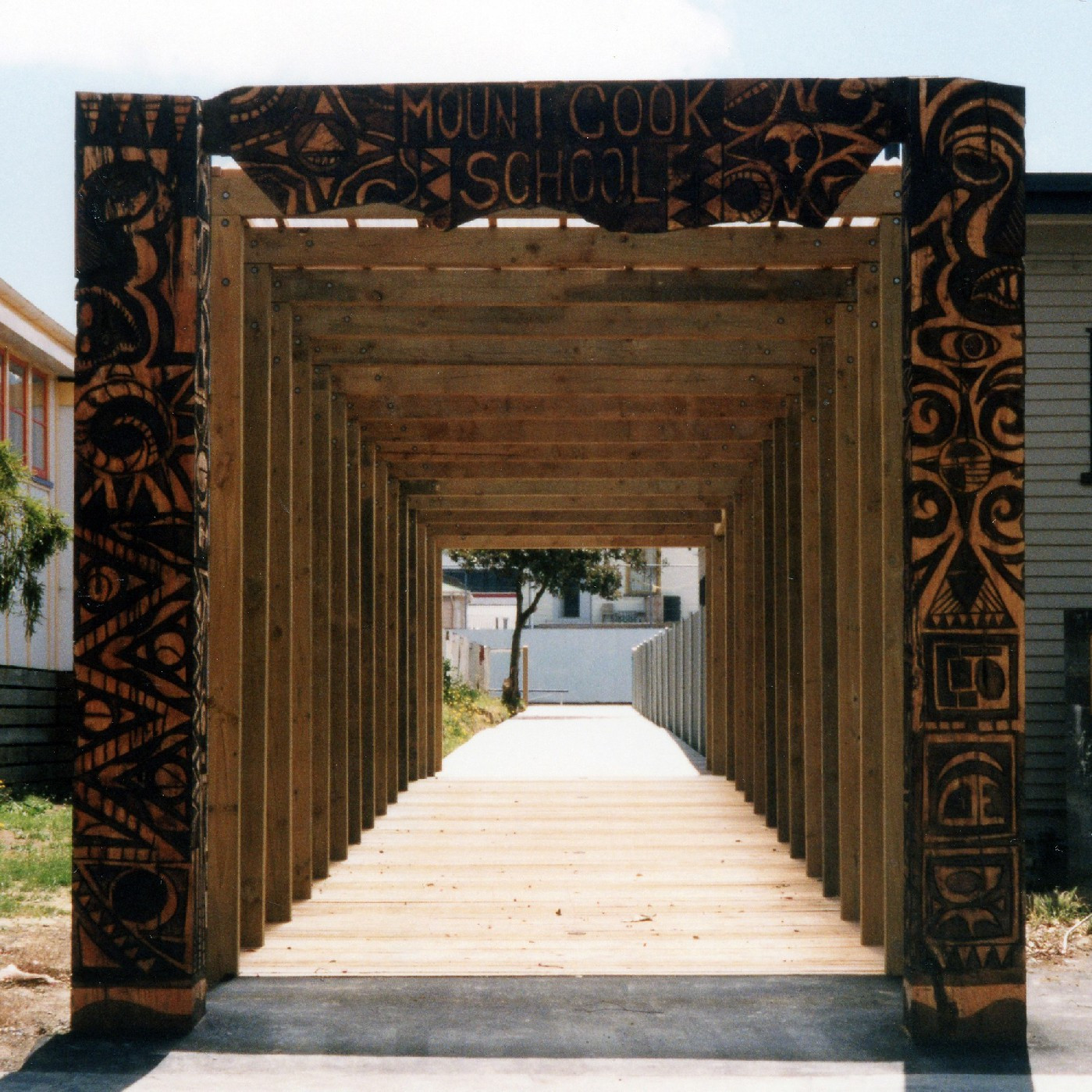 Pacific Gates, Mark Spratt