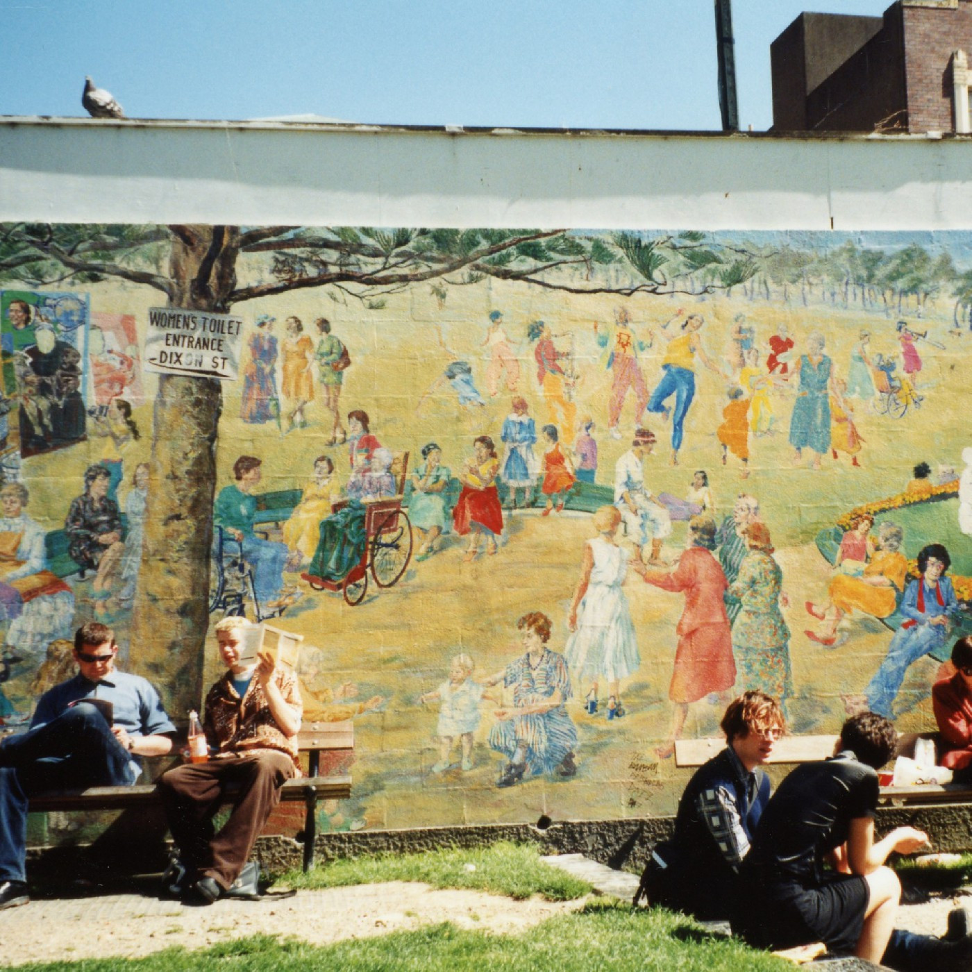 Mural, Te Aro Park Women's Toilets