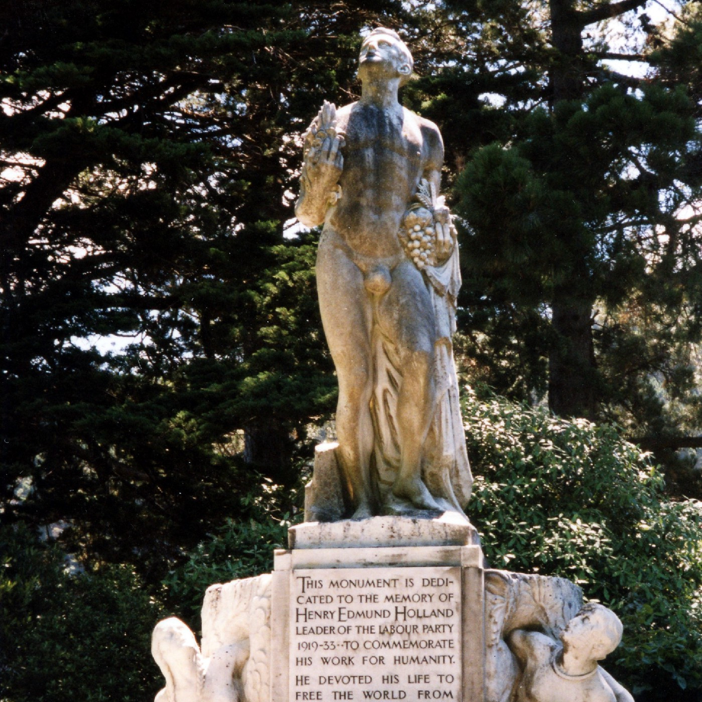 Henry Holland (Memorial), Richard Oliver Gross