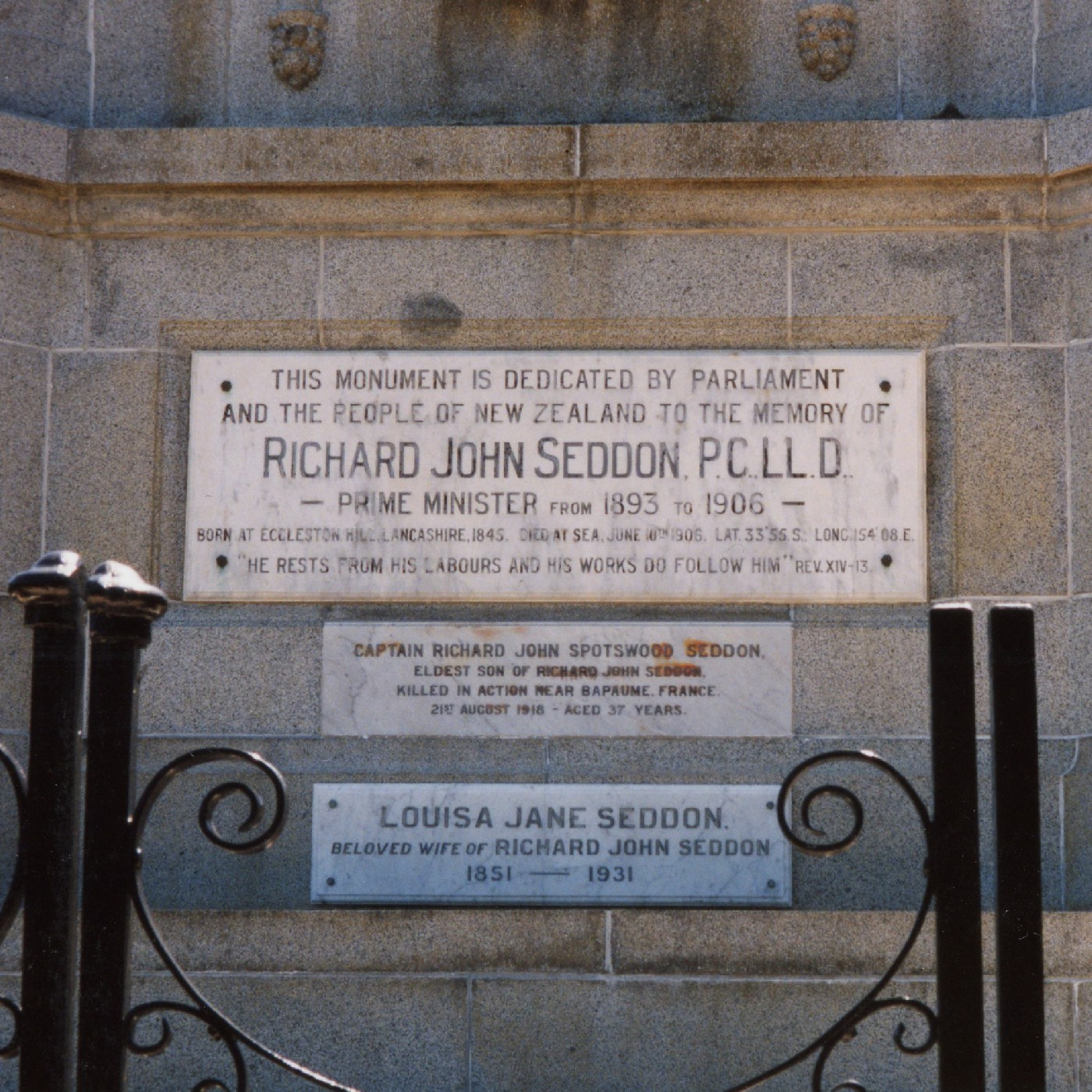 Seddon Memorial, various artists