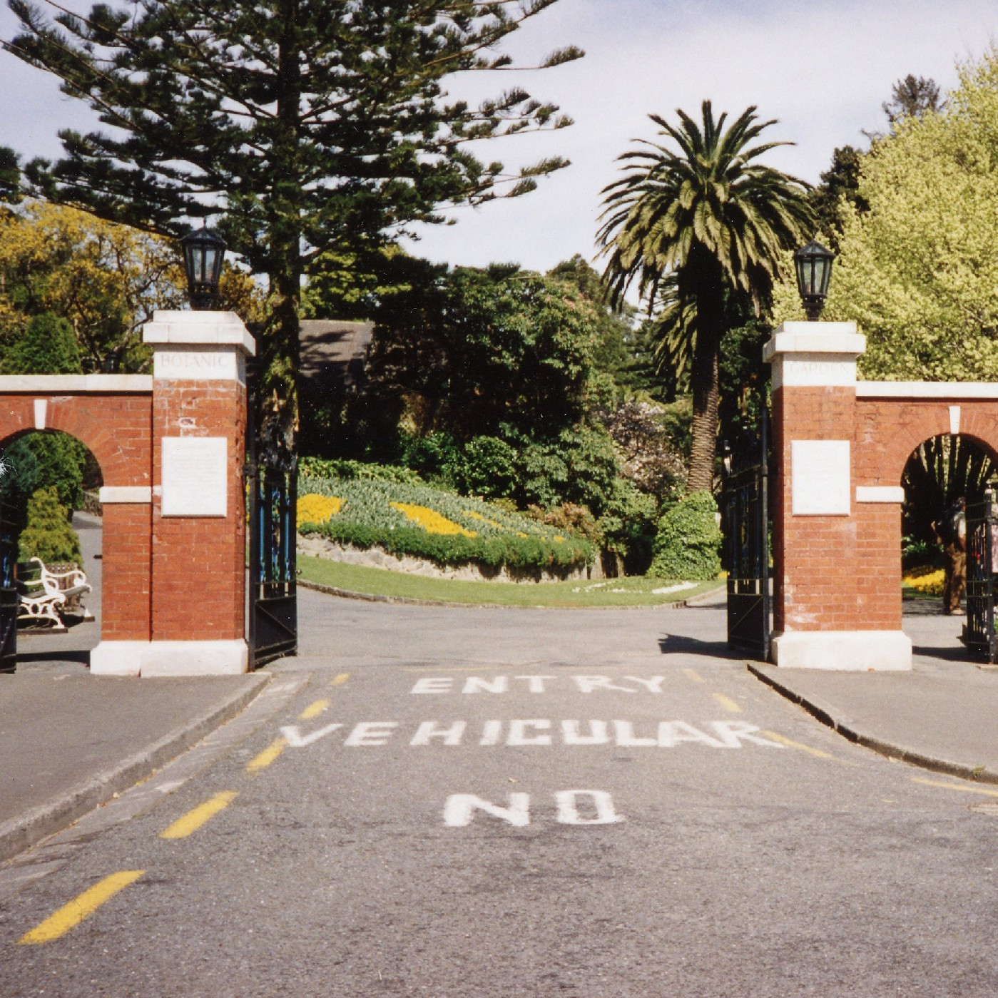Founders' Gate, Botanic Gardens