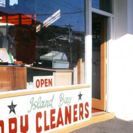 Island Bay Dry Cleaners, 15 The Parade